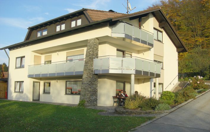 Ferienwohnung Seidl - Das Haus im Sommer